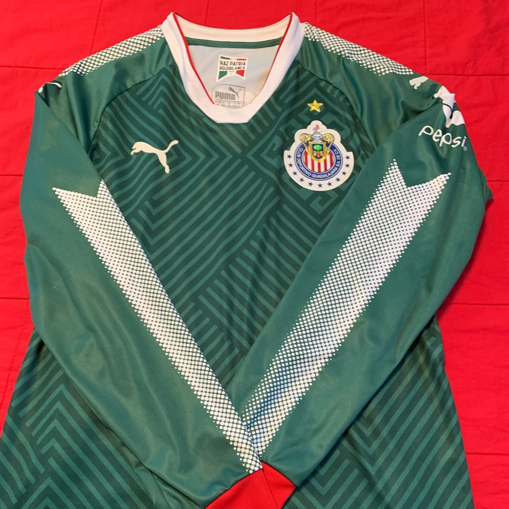 Chivas 17/18 Alternate Jersey